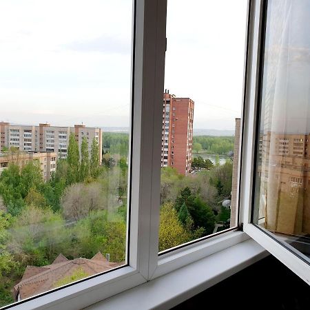 Apartment На Стрелке С Красивым Видом На Иртыш Ustʼ-Kamenogorsk Esterno foto