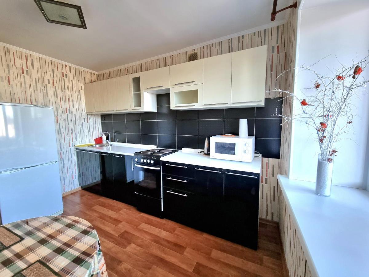 Apartment На Стрелке С Красивым Видом На Иртыш Ustʼ-Kamenogorsk Esterno foto